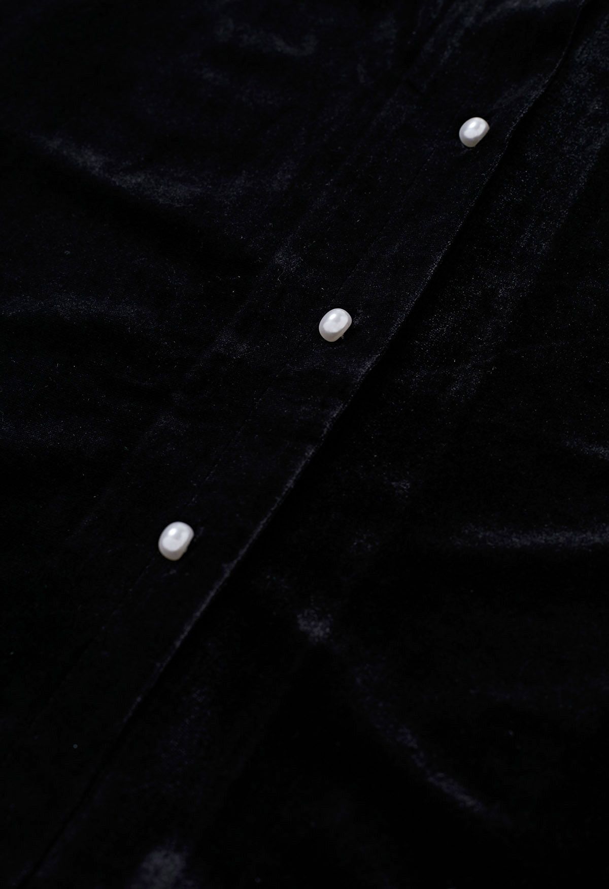 Floral Lace Spliced Bowknot Velvet Shirt in Black