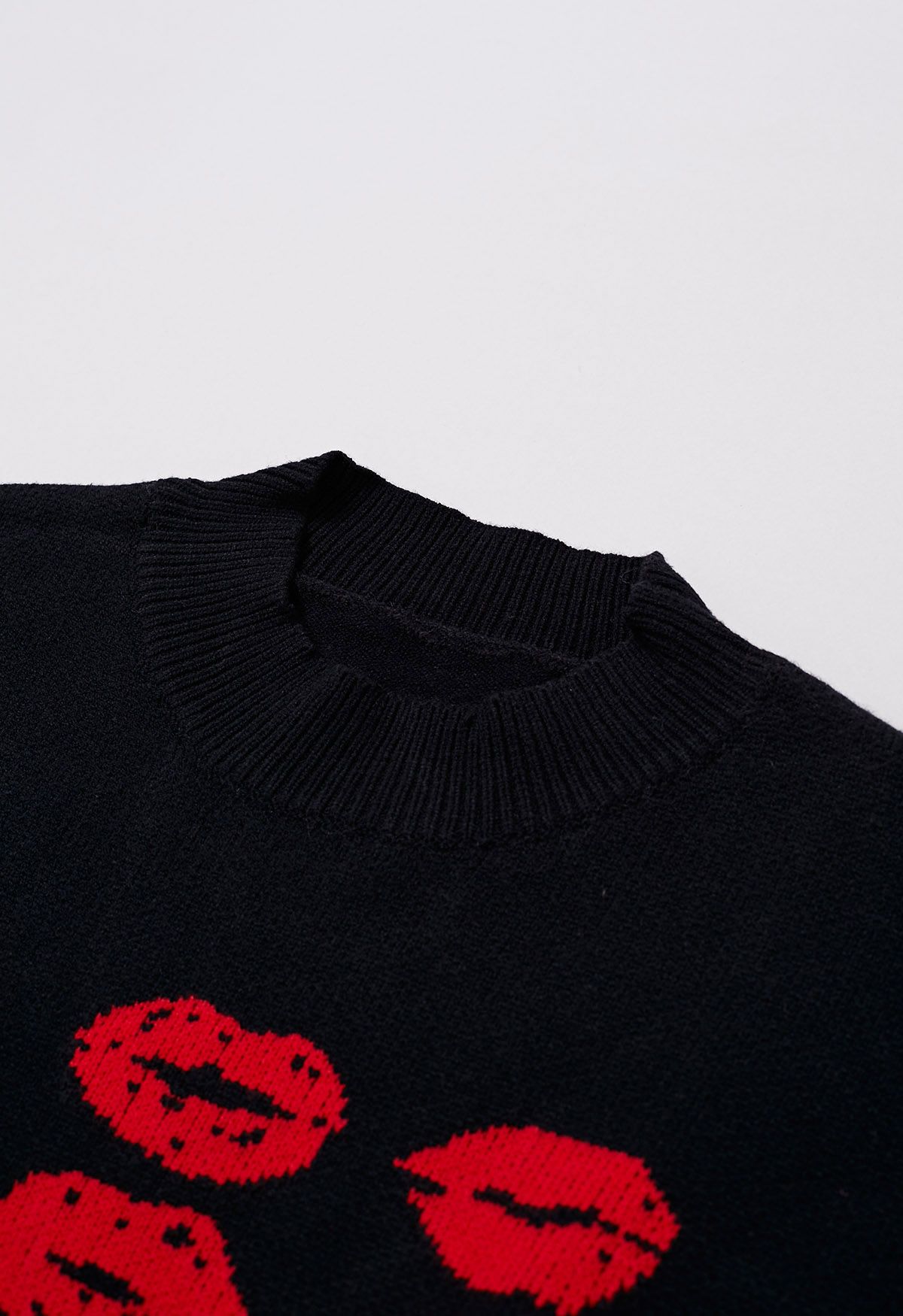 Red Lips Pattern Knit Sweater in Black