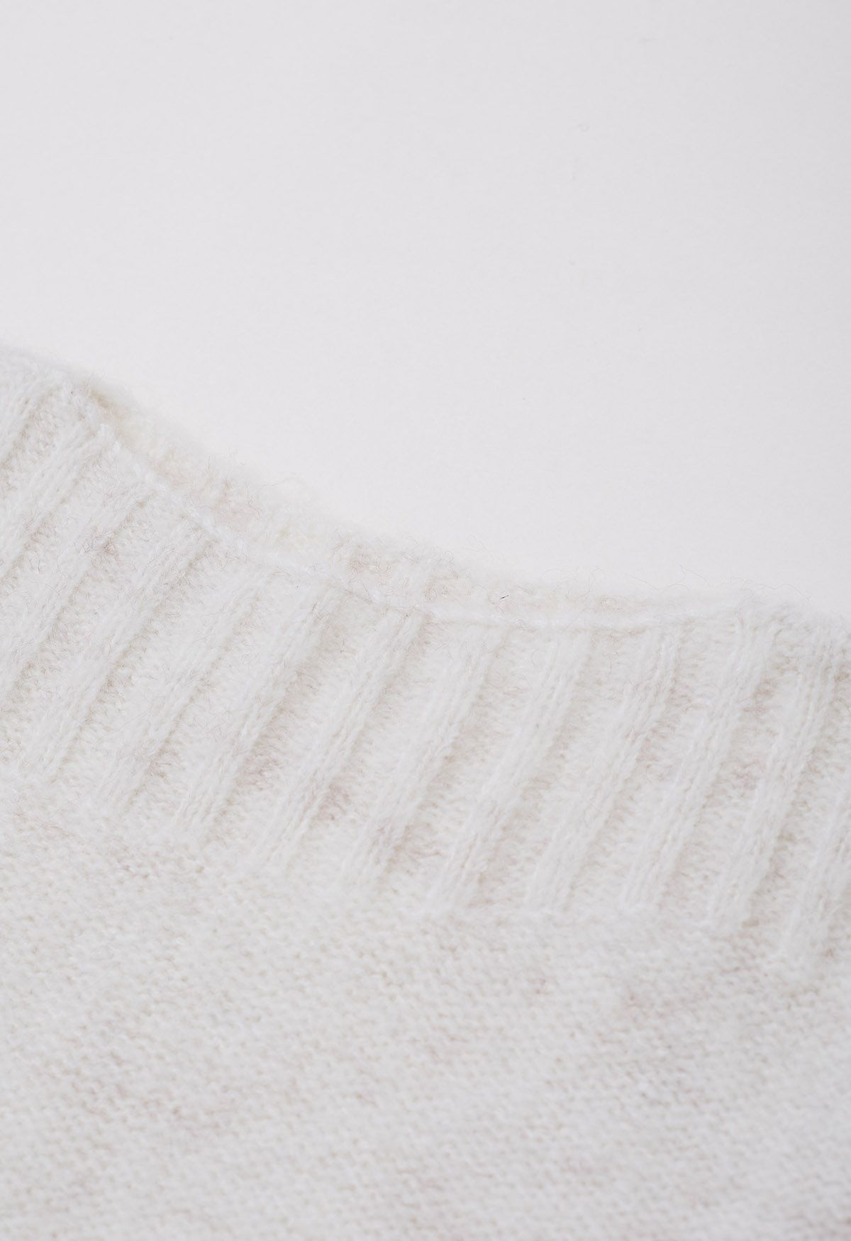 Boat Neck Ribbed Detailing Knit Sweater in White