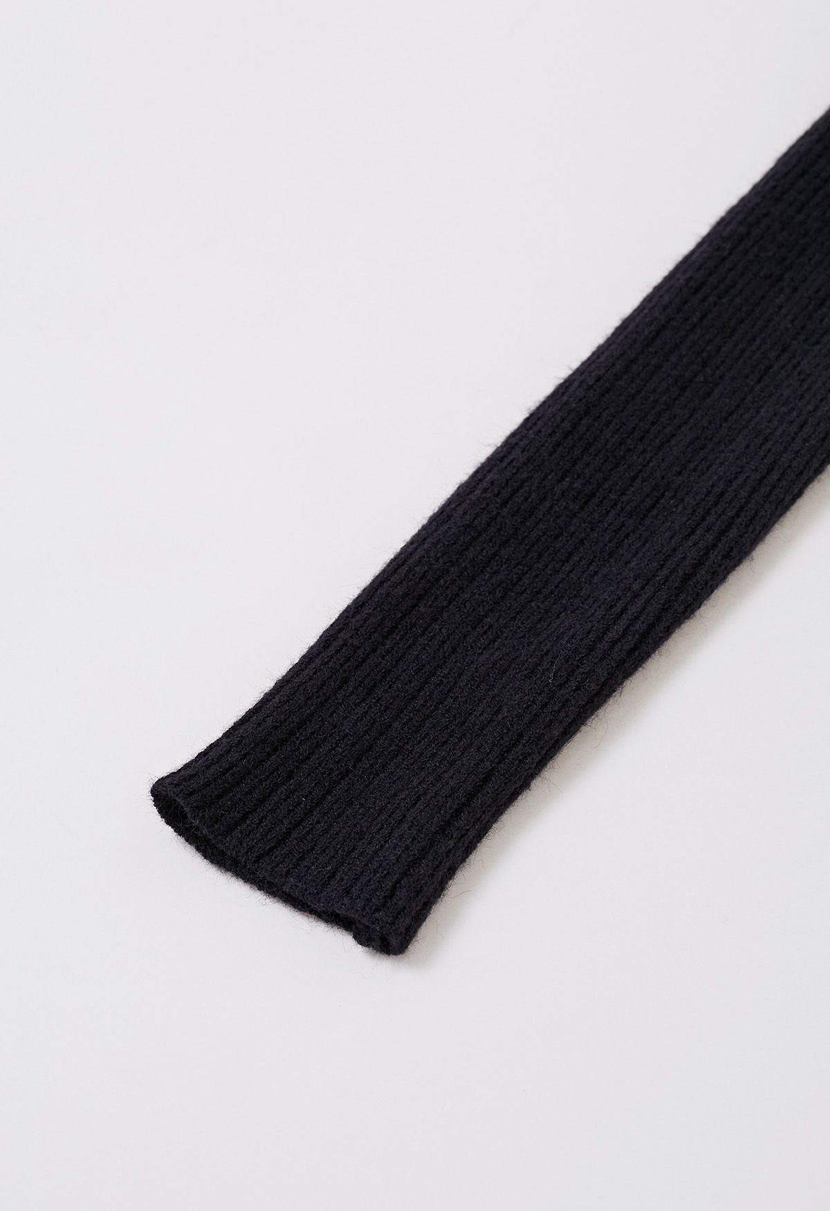 Irregular Golden Button Trim Cropped Knit Top in Black
