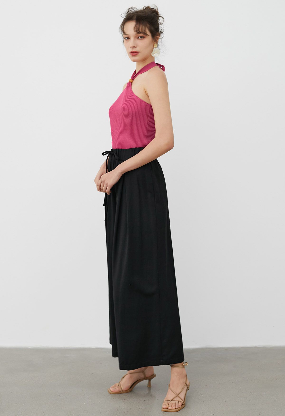 Casual Season Pleated Linen-Blend Pants in Black