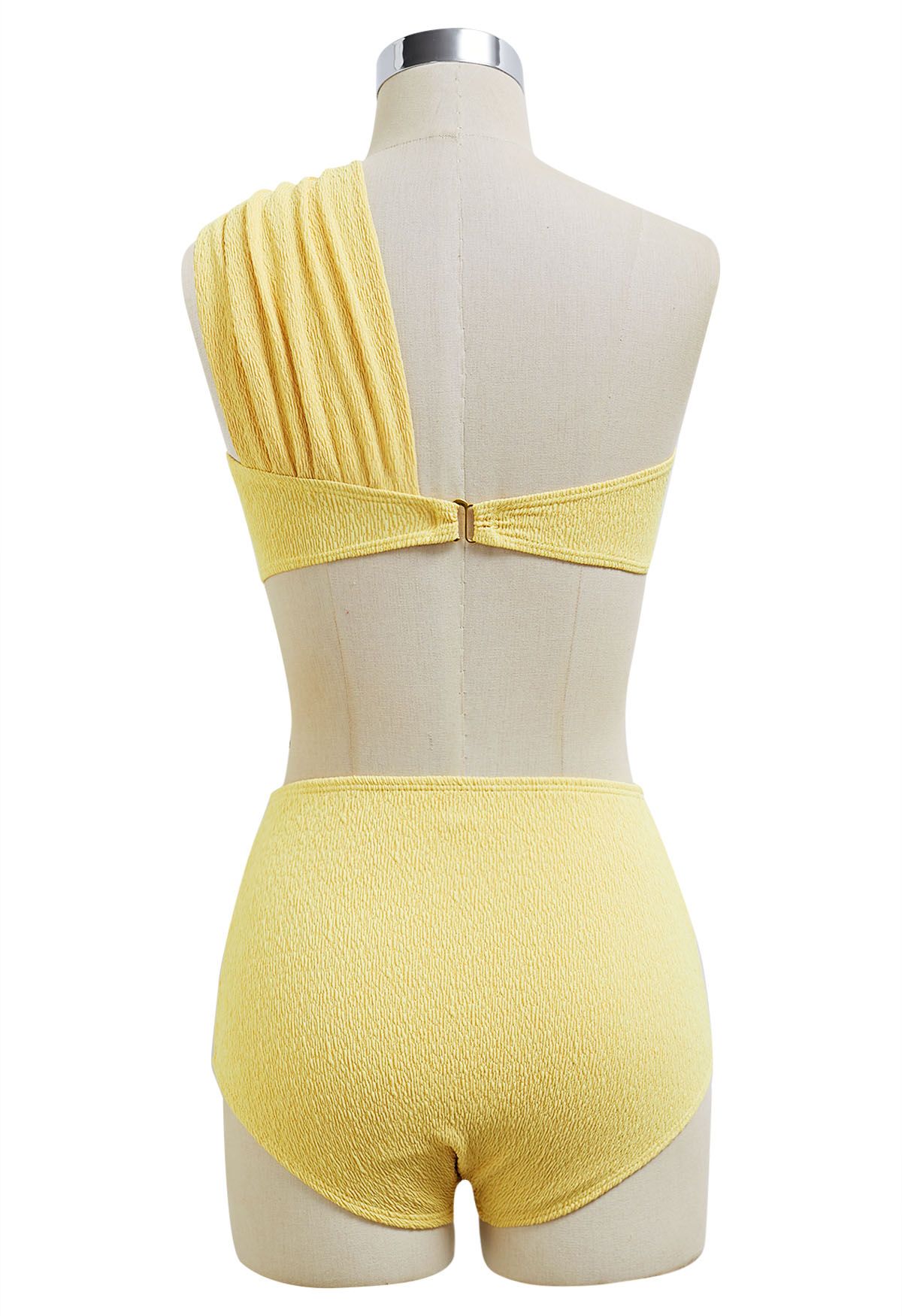 One-Shoulder Knotted Texture Bikini Set in Yellow
