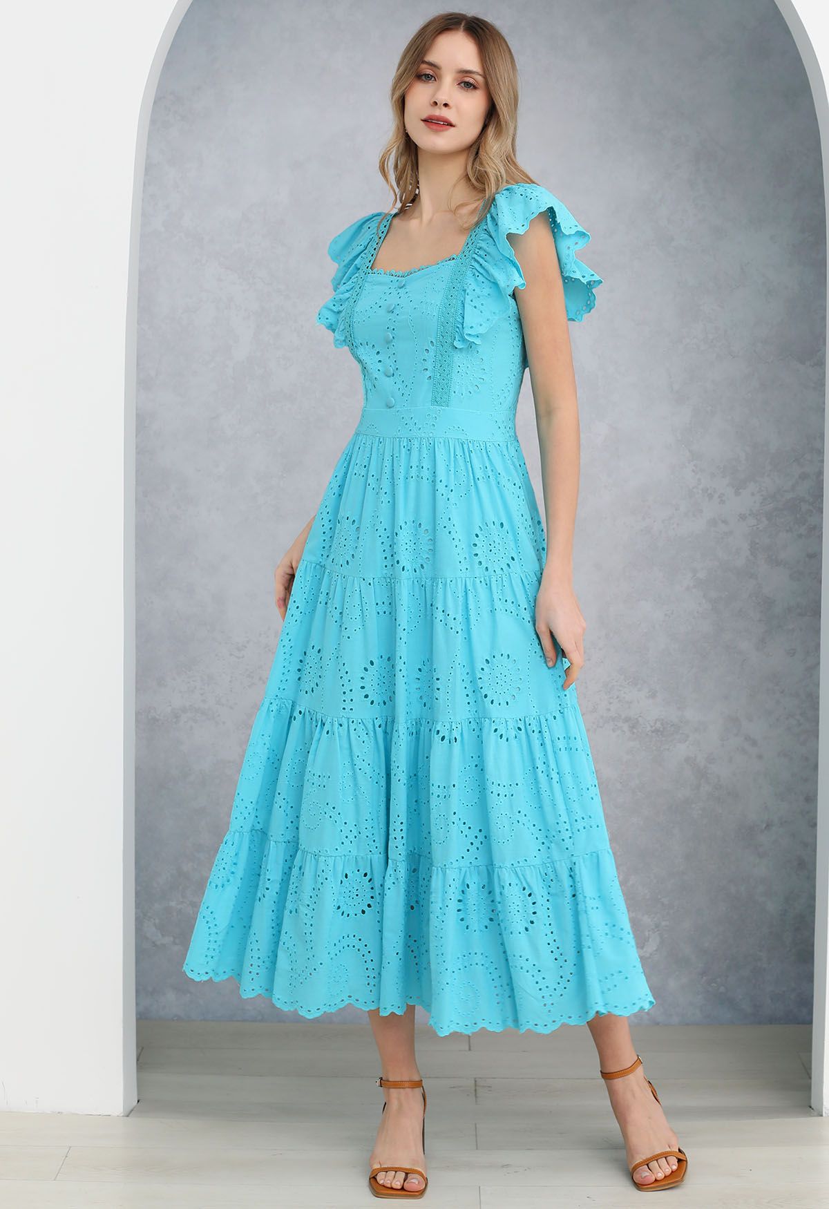 Sweetheart Neckline Eyelet Embroidery Maxi Dress in Turquoise