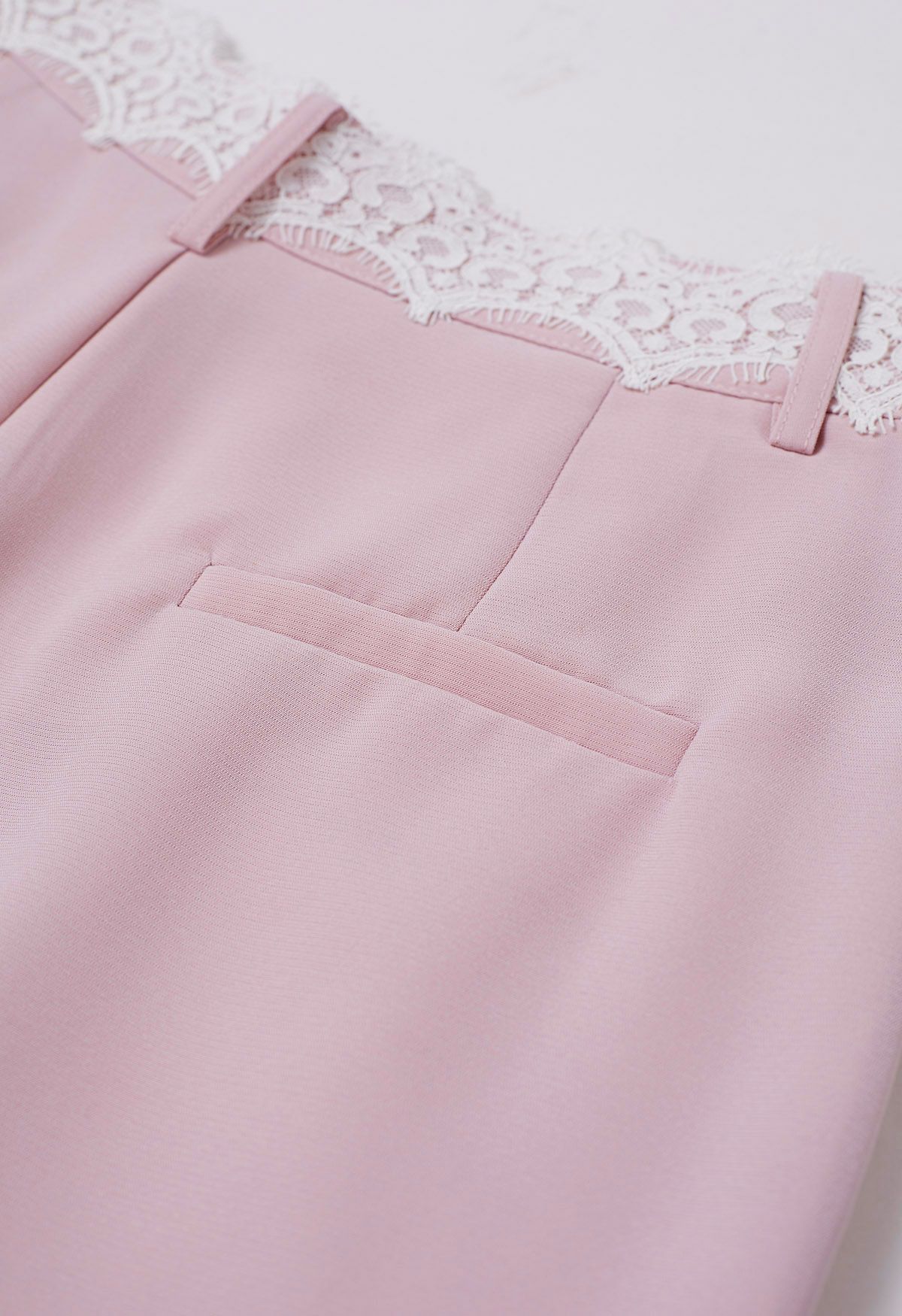 Lacy Waist Pleated Straight-Leg Pants in Pink