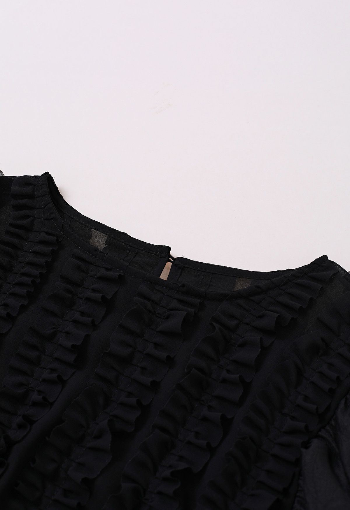 Bubble Sleeve Ruffle Trim Chiffon Spliced Crop Top in Black