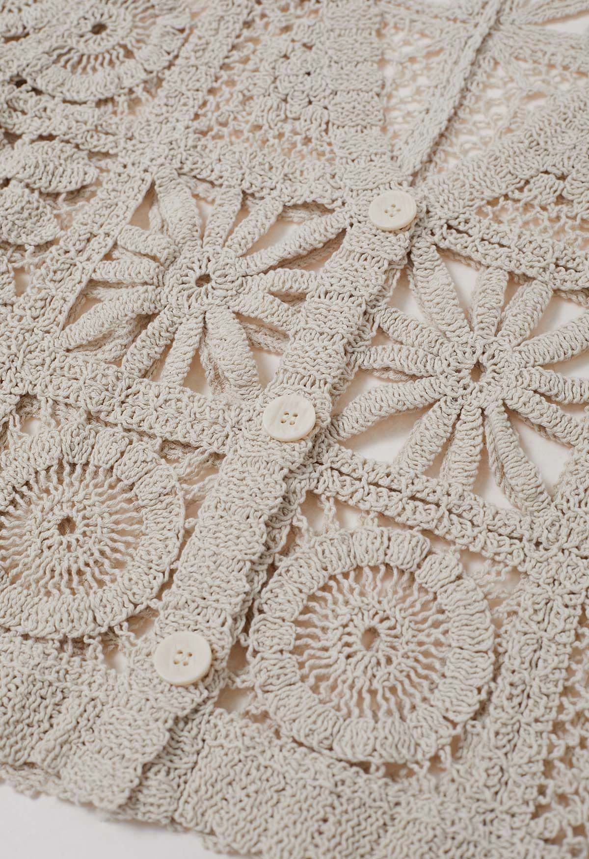 Flower Crochet Patchwork Buttoned Crop Cardigan