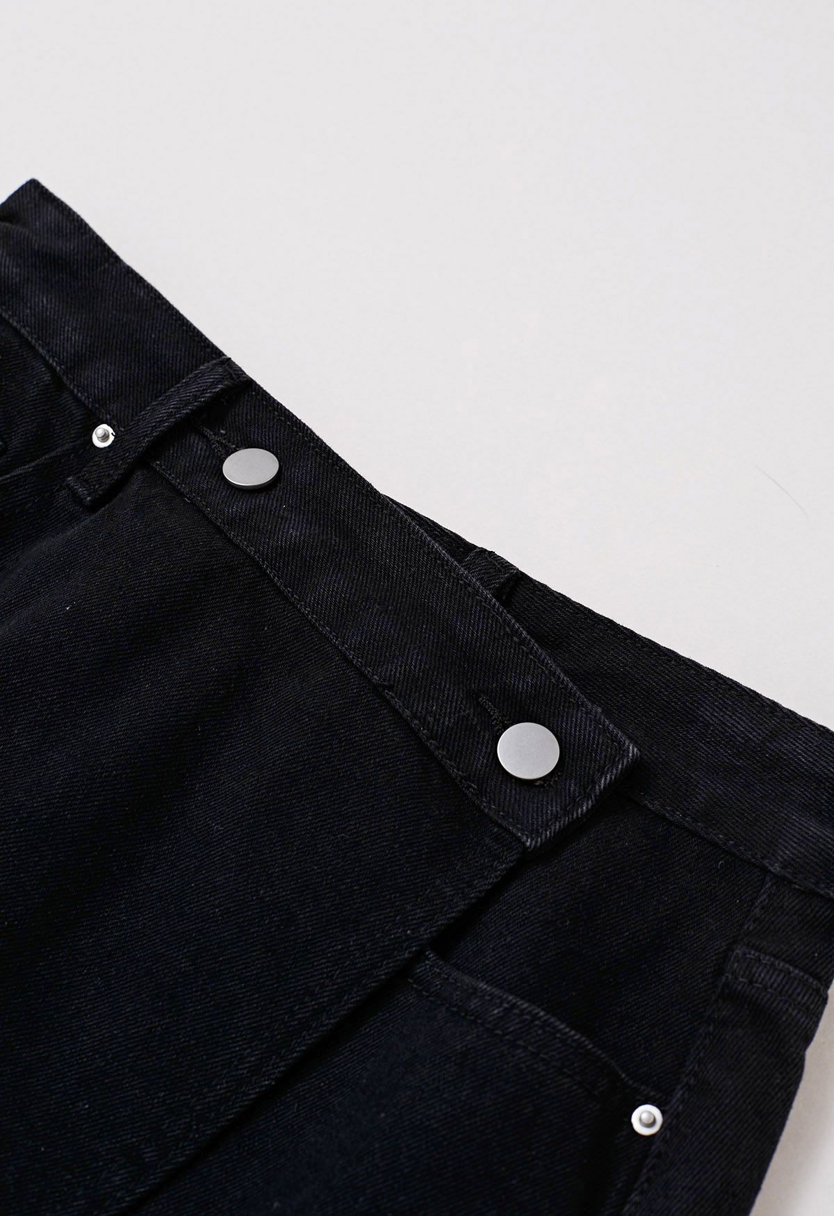 Modern Flap Pocket Denim Skorts in Black