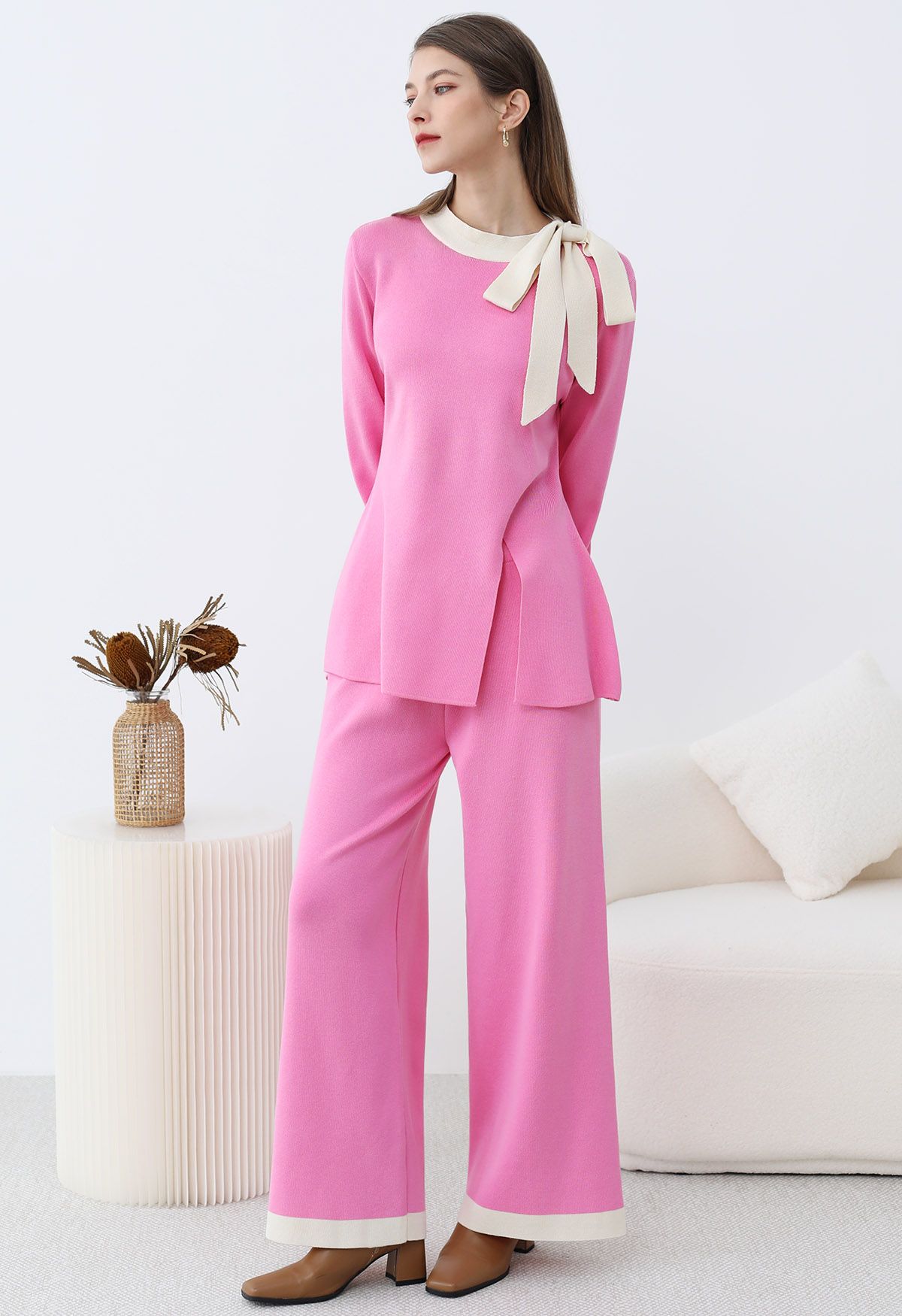 Contrast Edge Bowknot Knit Sweater and Pants Set in Candy Pink