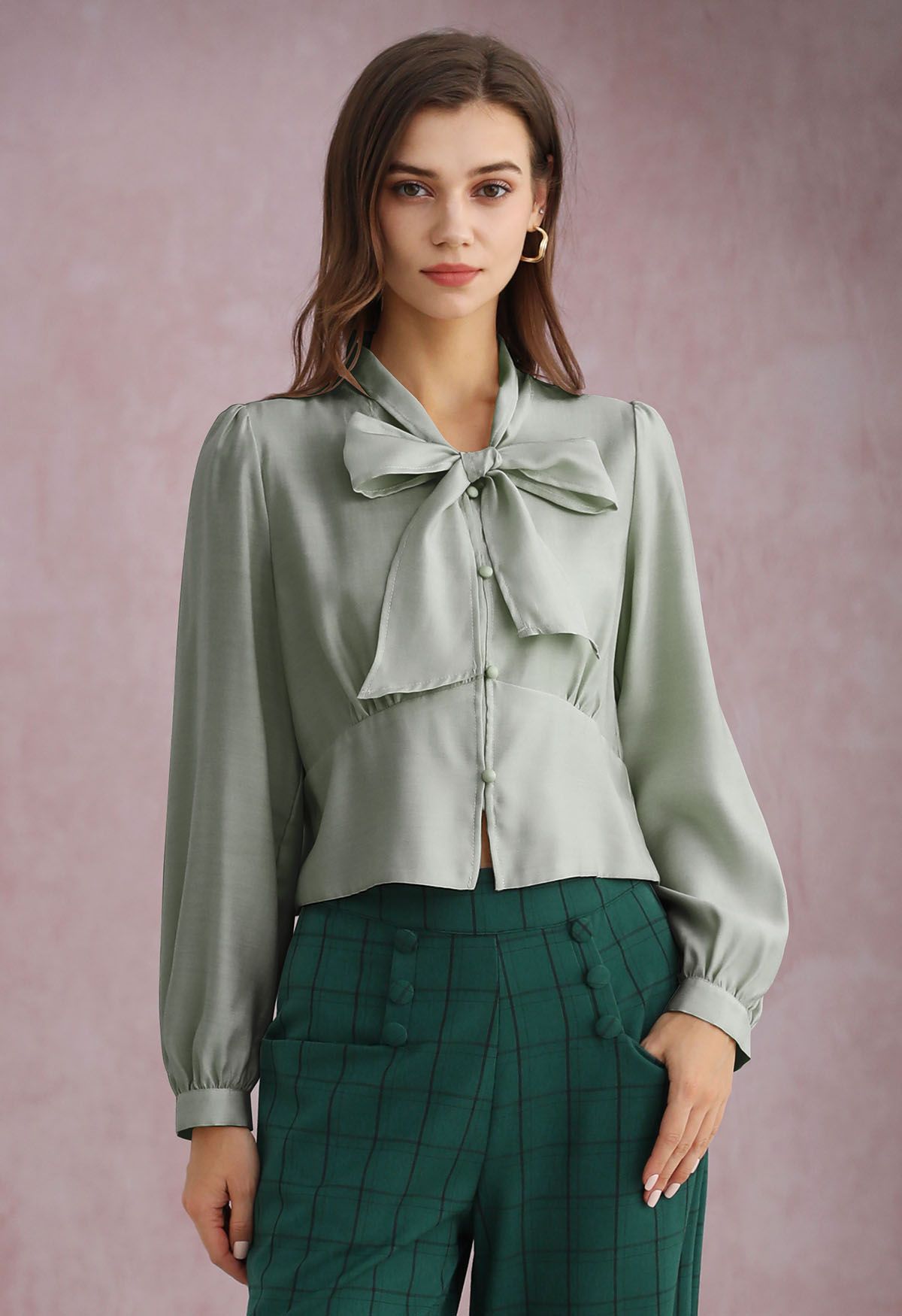 Bowknot Neck Buttoned Crop Shirt in Sage