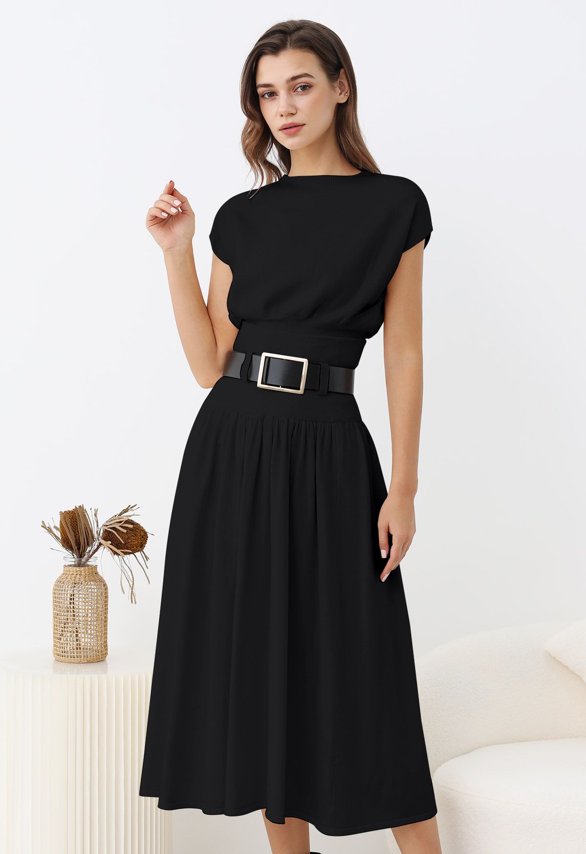 Gentle Knit Top and Belted High Waist Skirt Set in Black