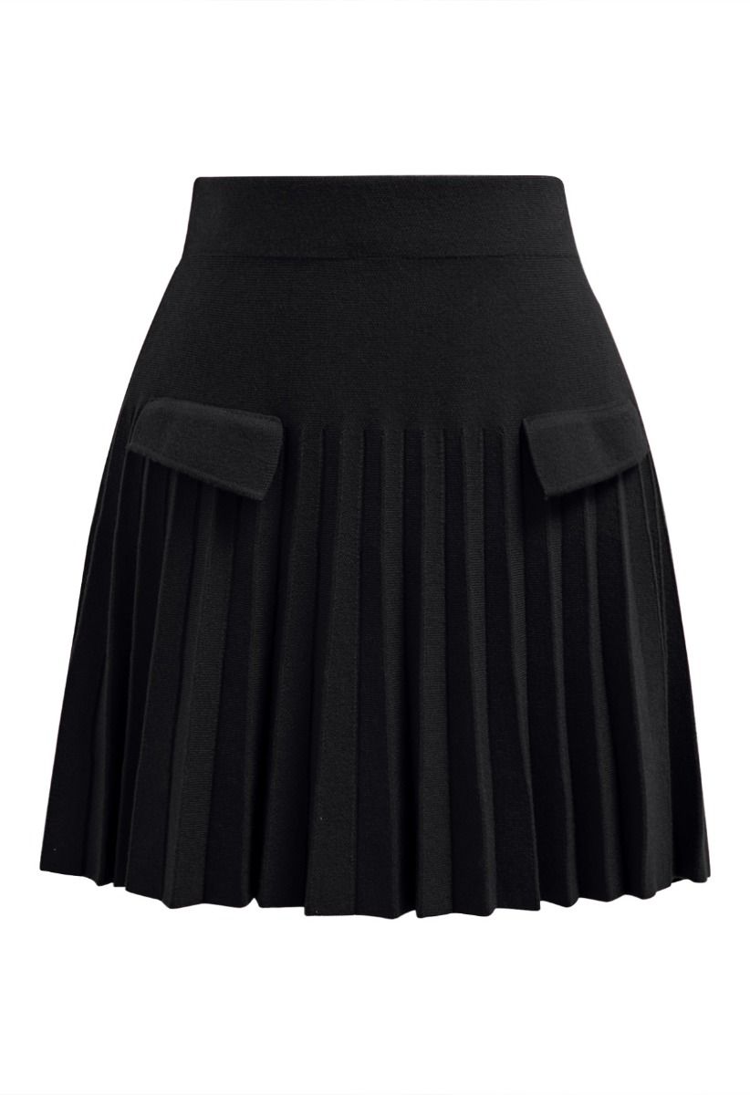 Decorative Pocket Pleated Knit Mini Skirt in Black