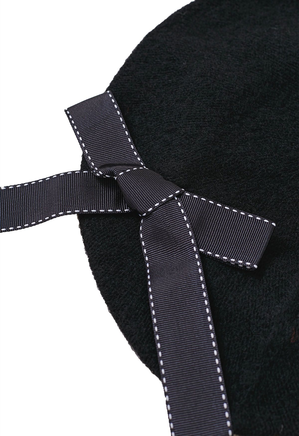 Parisian Flair Bowknot Knit Beret in Black