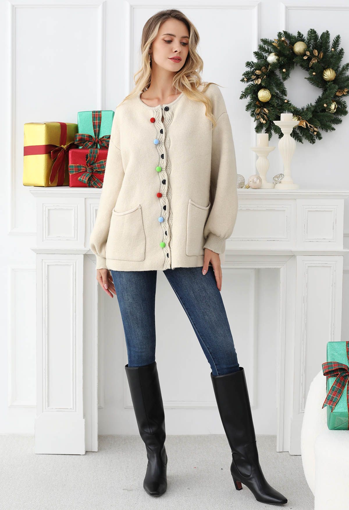 Colorful Pom-Pom Wavy Buttoned Patch Pocket Knit Cardigan in Oatmeal