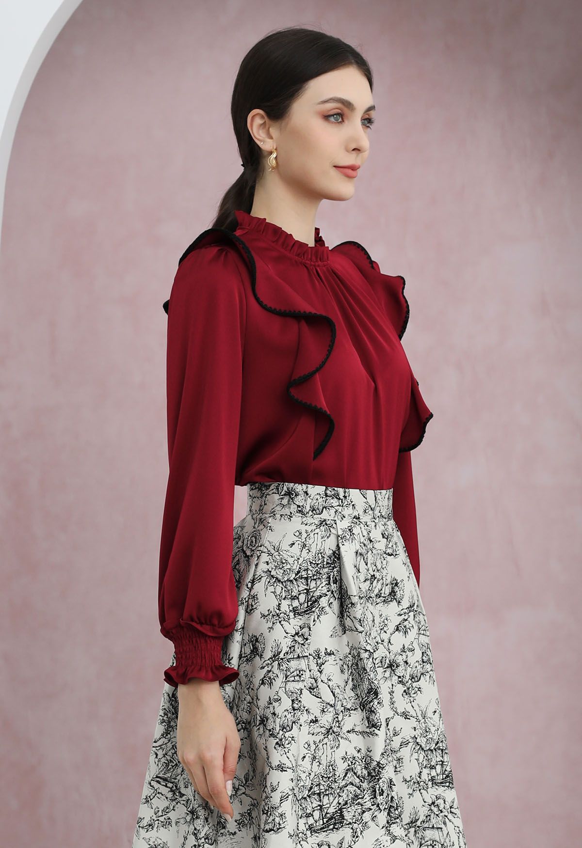 Black Stitch Ruffle Puff Sleeve Shirt in Red