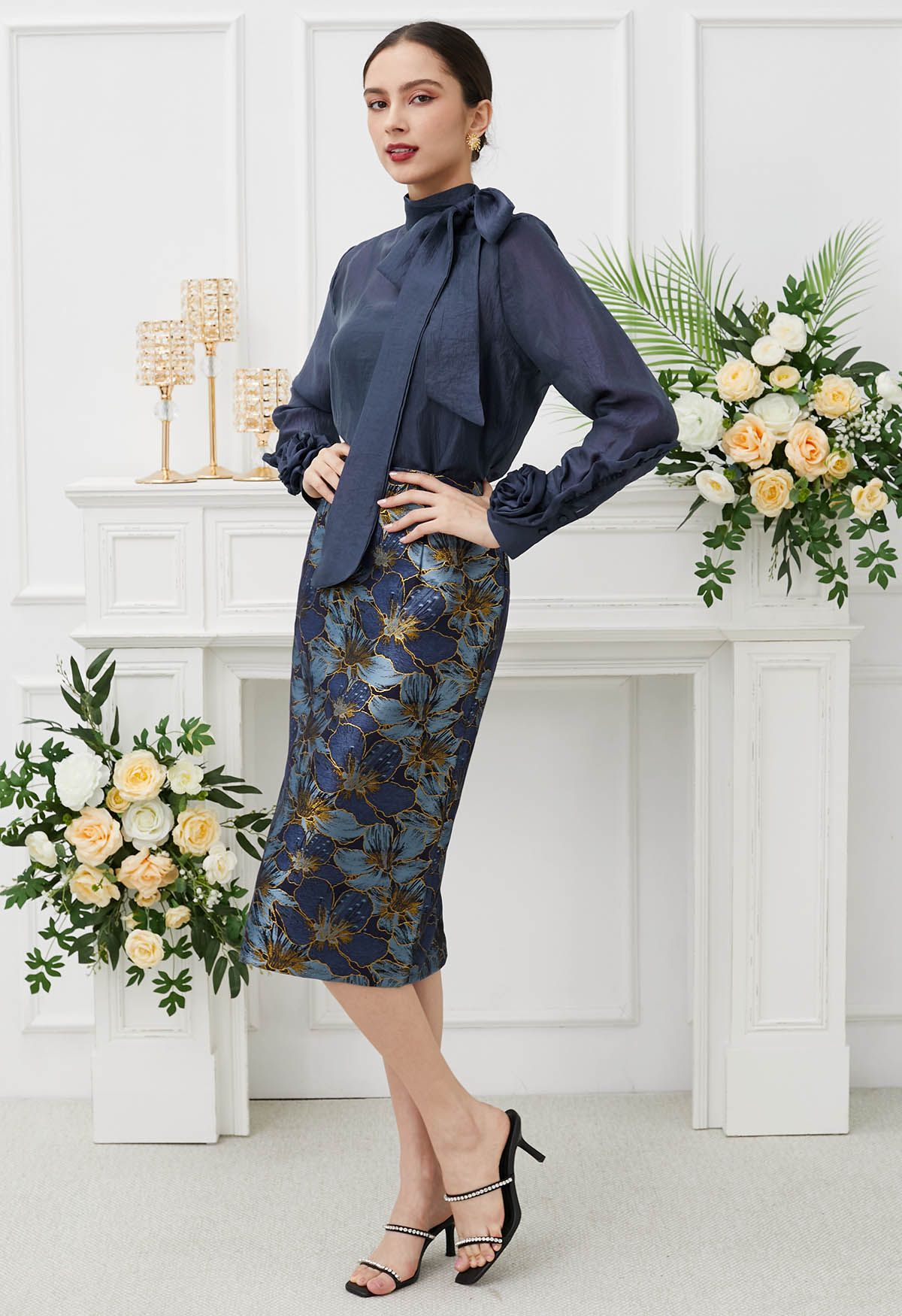 Opulent Bloom Jacquard Pencil Midi Skirt