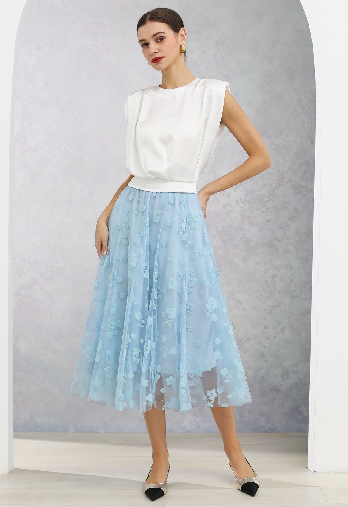 3D Posy Double-Layered Mesh Midi Skirt in Baby Blue