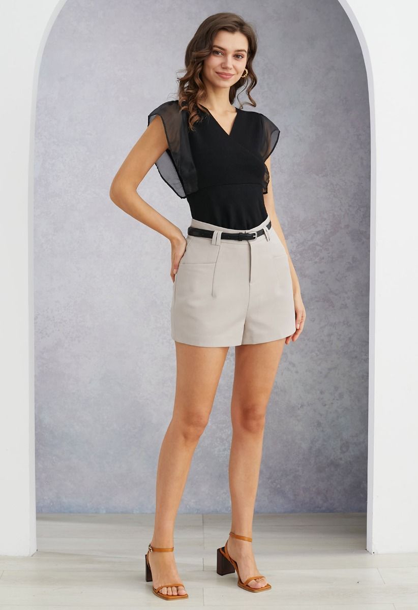 Chic Belted Front Pocket Shorts in Ivory