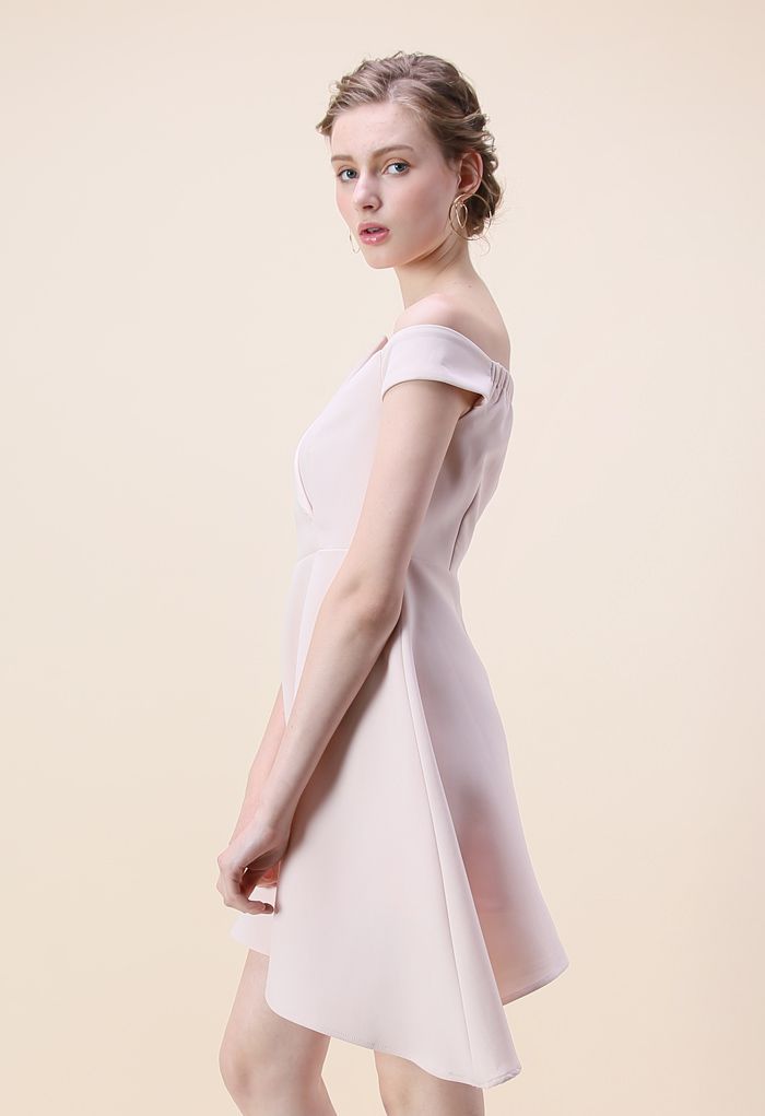 Charming in Asymmetry Off-shoulder Dress in Pink