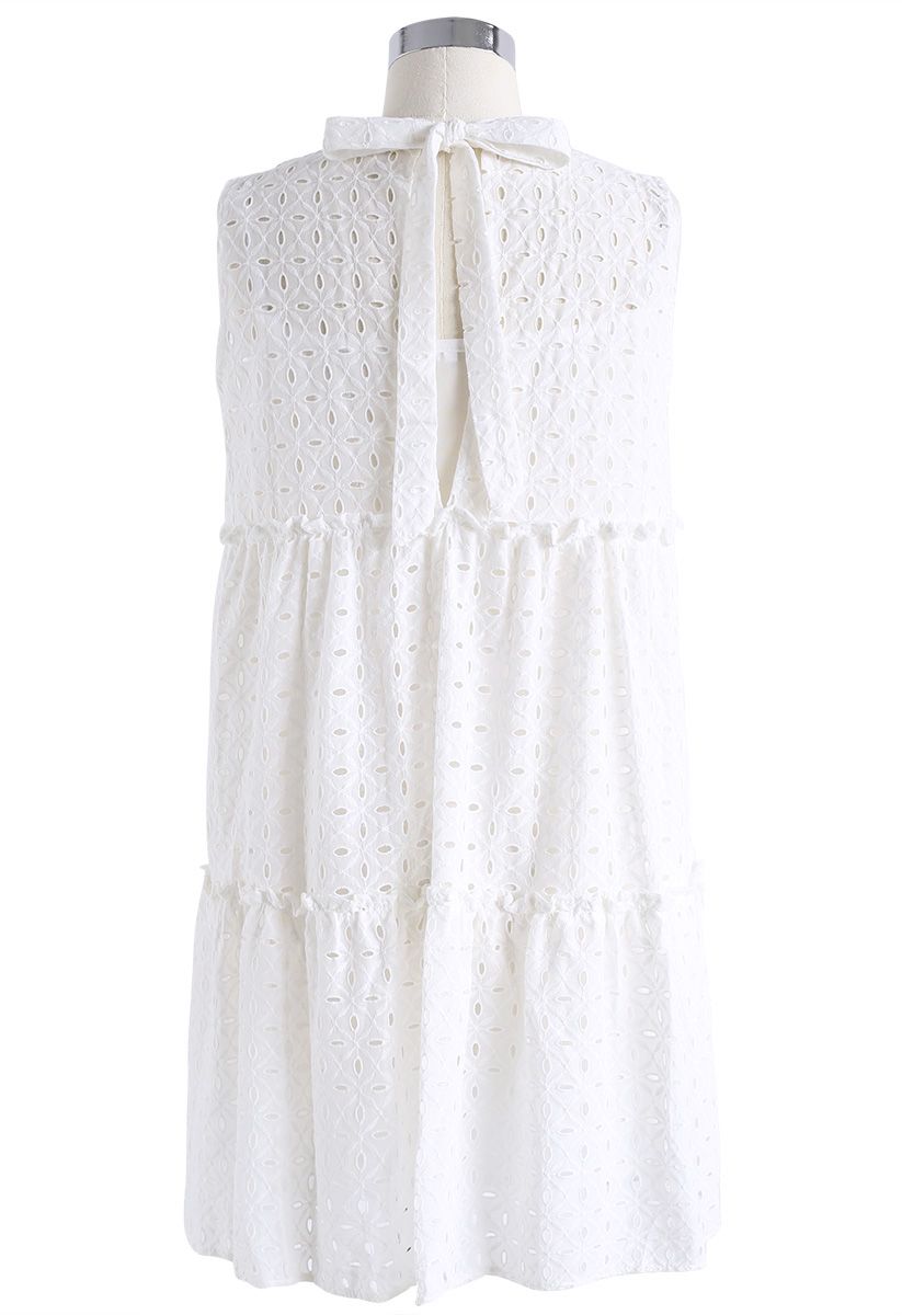 Eyelet Scintilla Embroidered Sleeveless Dress in White