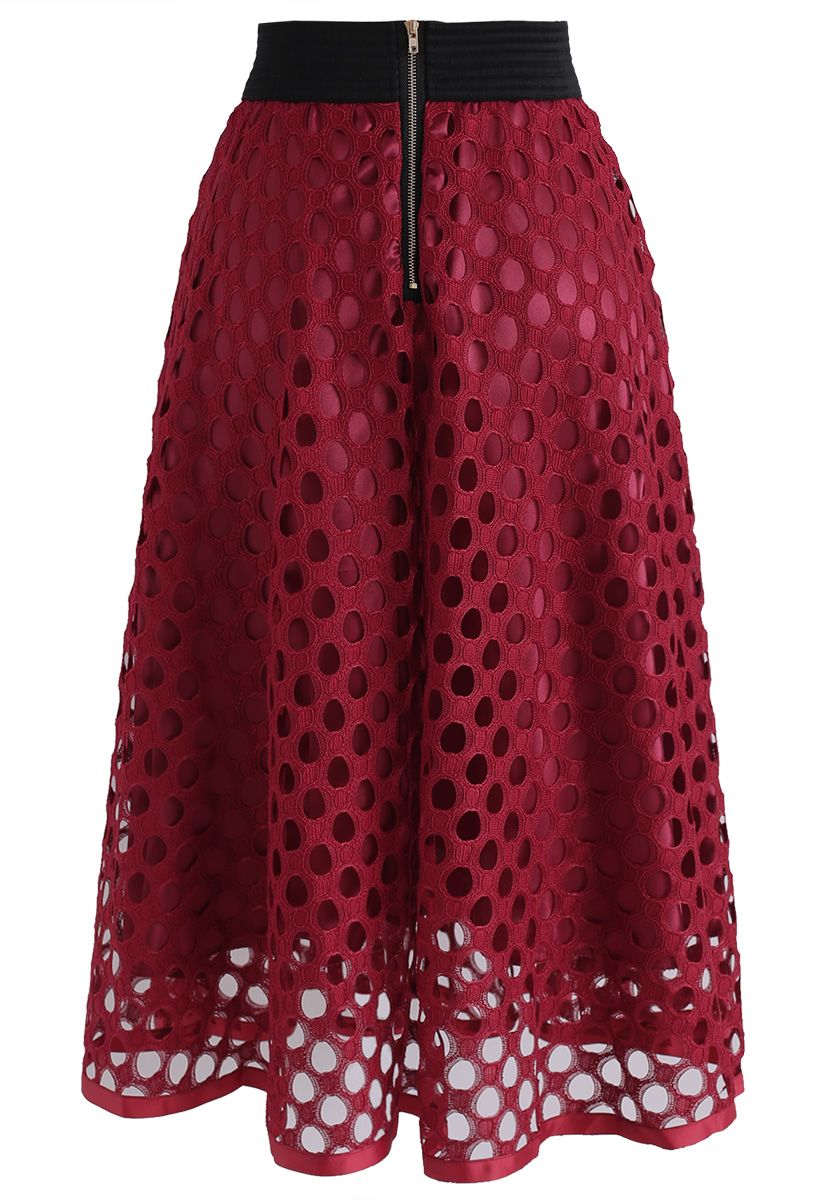 Charming Honeycomb A-Line Midi Skirt in Wine