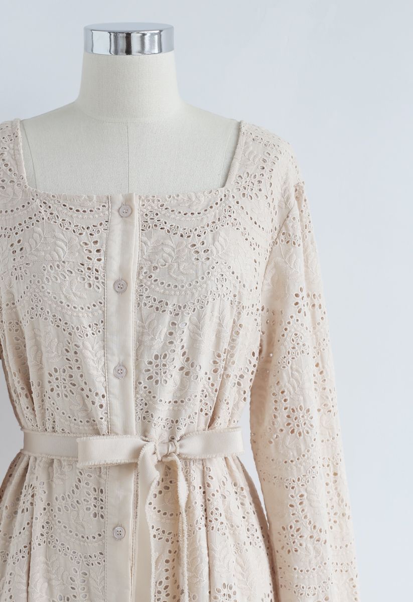 Weekend Island Embroidered Dress in Linen