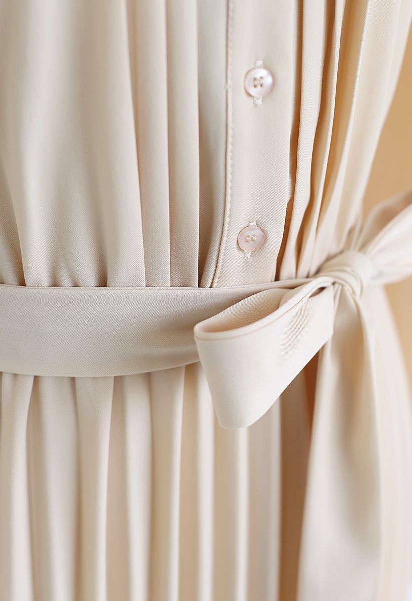 Self-Tied Bowknot Pleated Midi Dress in Cream