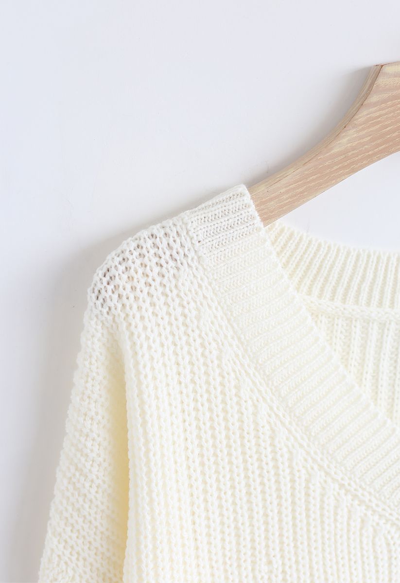 V-Neck Color Blocked Sleeves Knit Sweater in Ivory