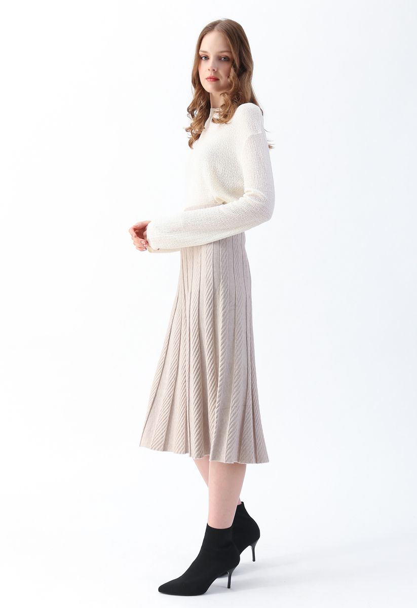 Parallel Pleated Knit Midi Skirt in Sand