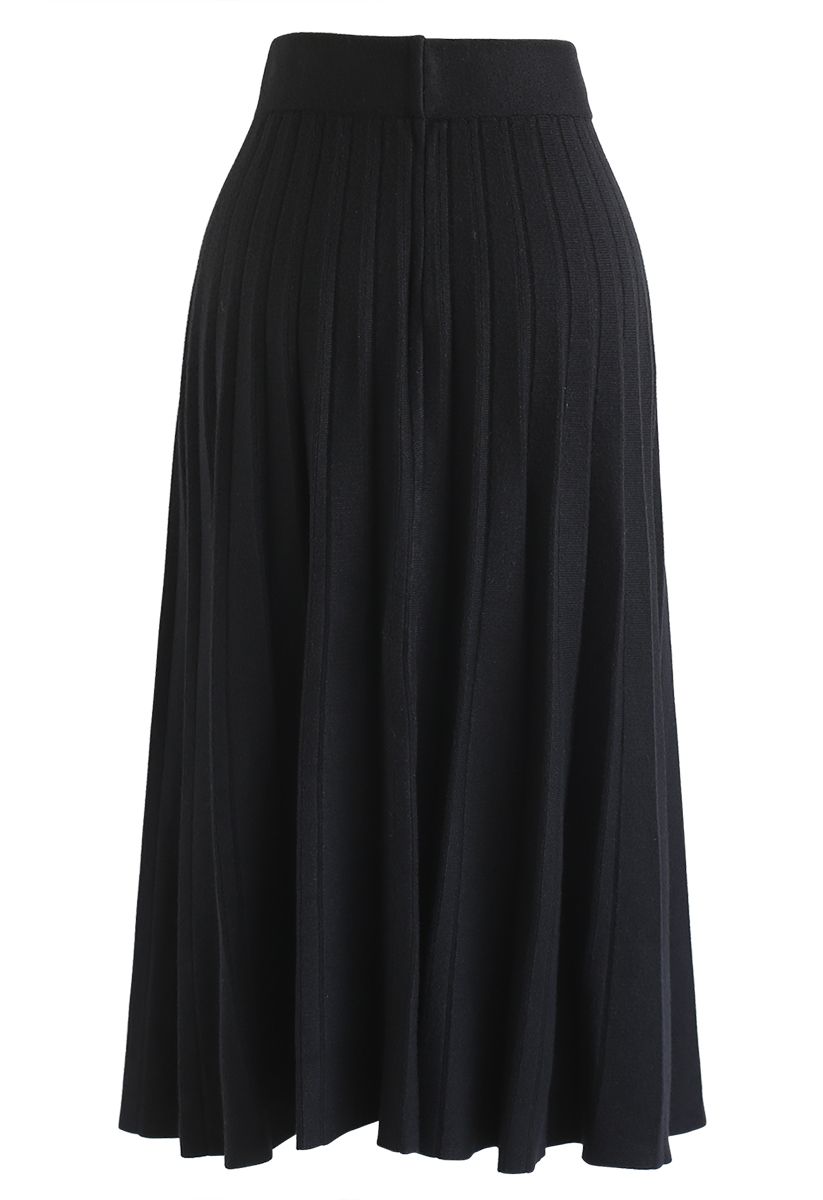 Parallel A-Line Knit Midi Skirt in Black