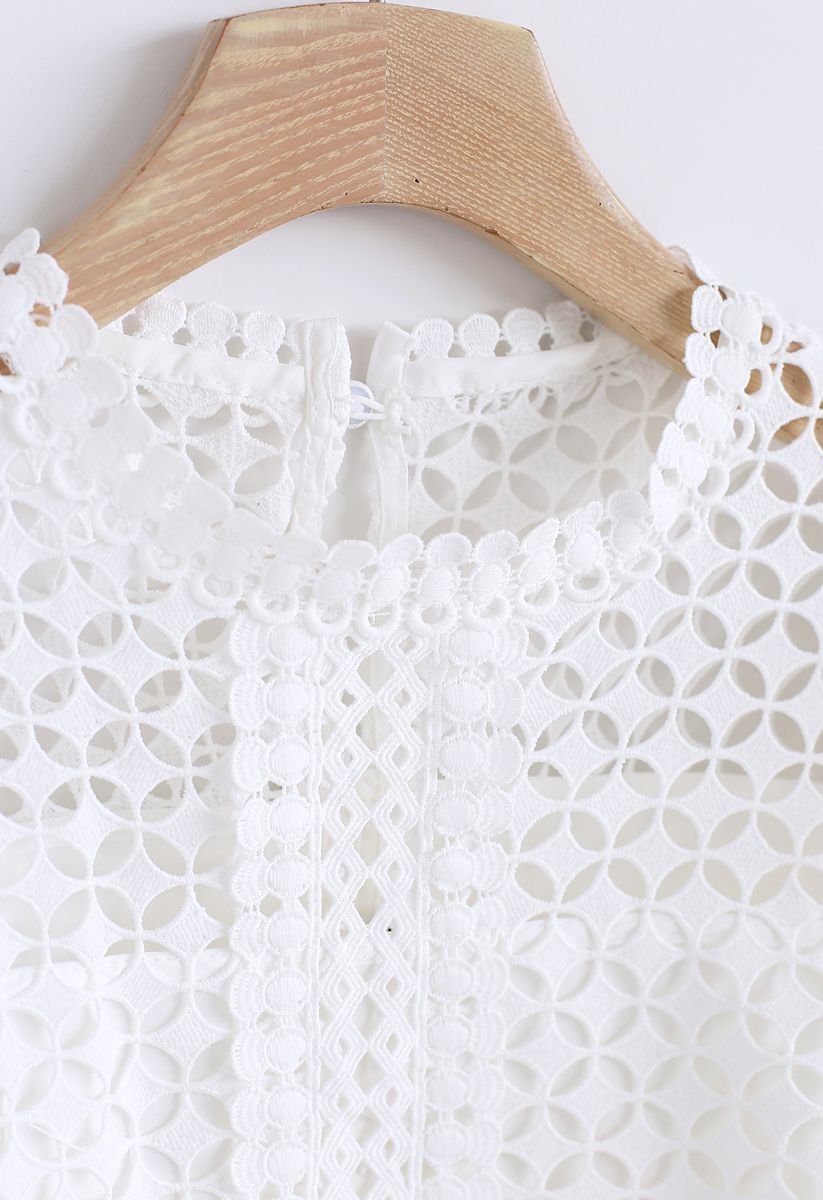 Full Crochet Puff Sleeves Crop Top in White
