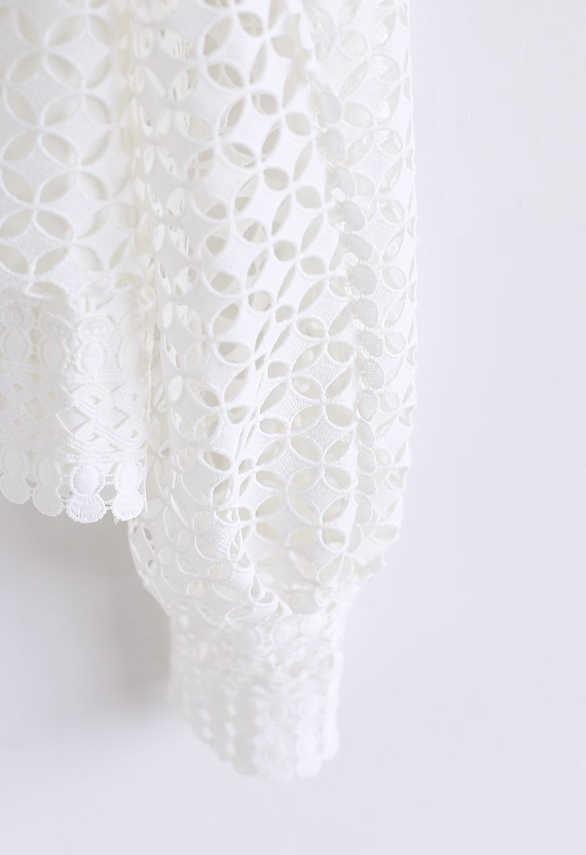 Full Crochet Puff Sleeves Crop Top in White