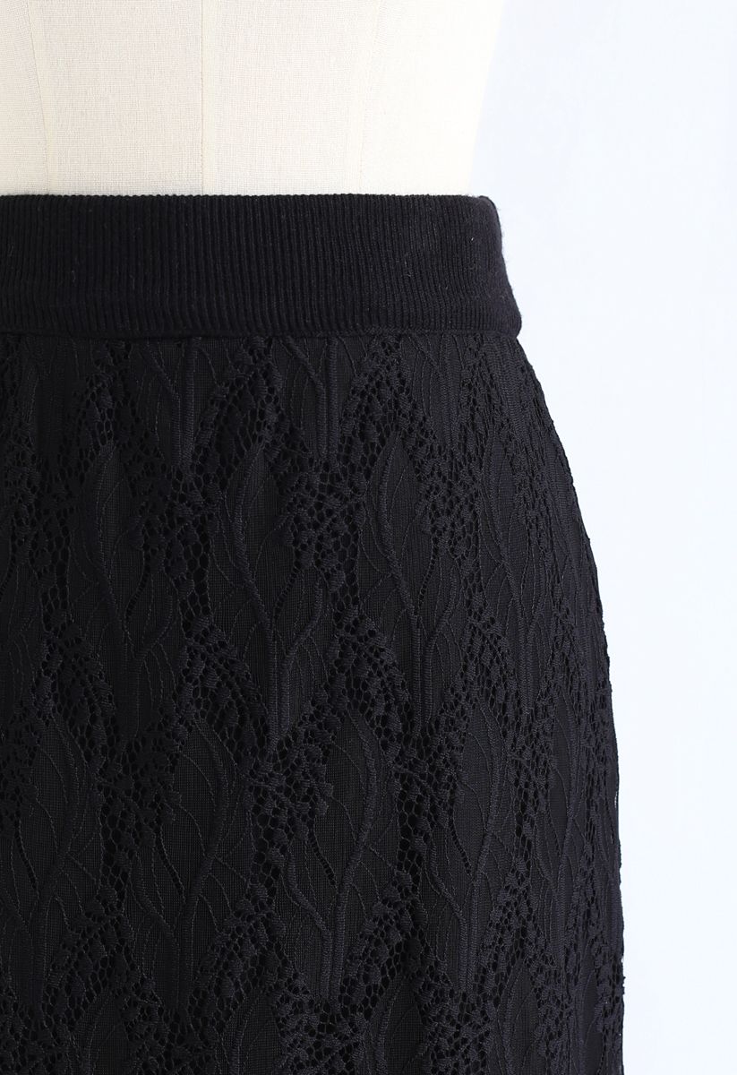 Reversible Lace hem Knit Skirt in Black