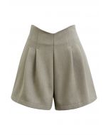 Stitches Waist Pleated Shorts in Khaki 